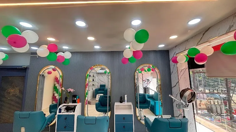 Starlight Spa & the luxury unisex salon