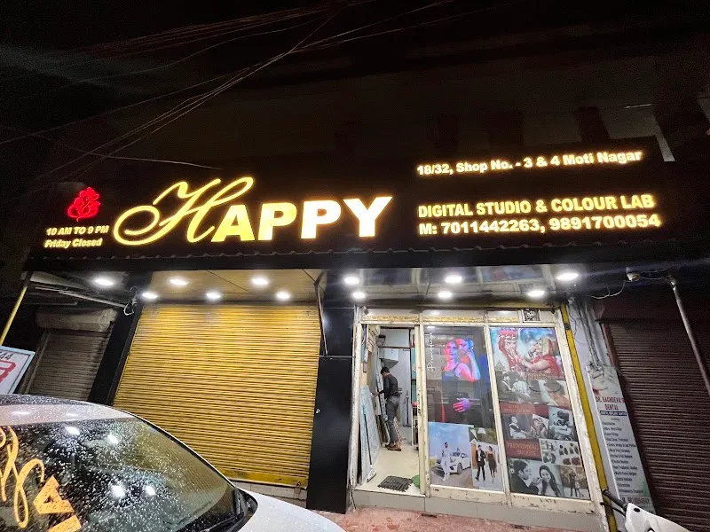 HAPPY DIGITAL STUDIO & COLOUR LAB