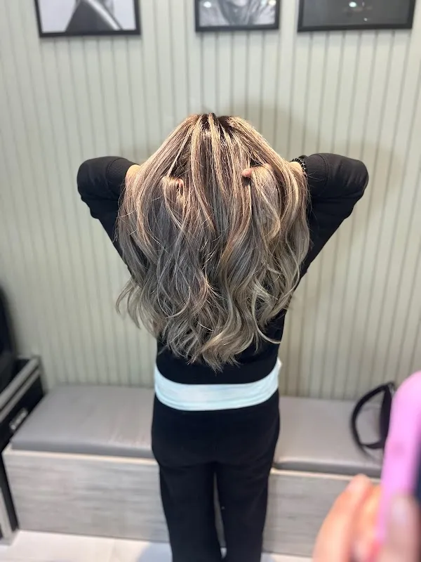 J&J Salon