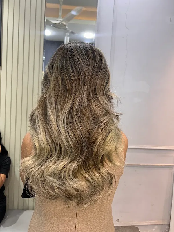 J&J Salon