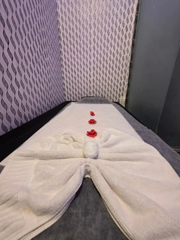 SKY THAI SPA & SALON