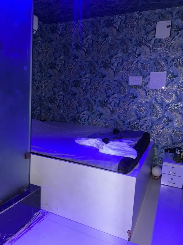 SKY THAI SPA & SALON