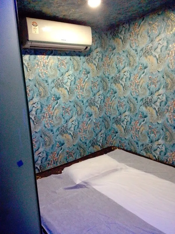 SKY THAI SPA & SALON