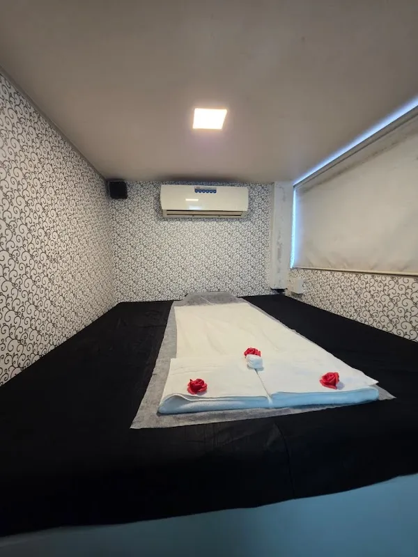 SKY THAI SPA & SALON