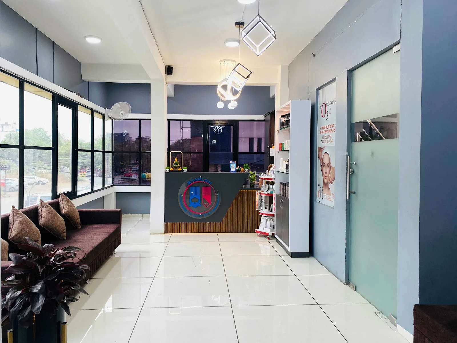 Starlon The Unisex Salon