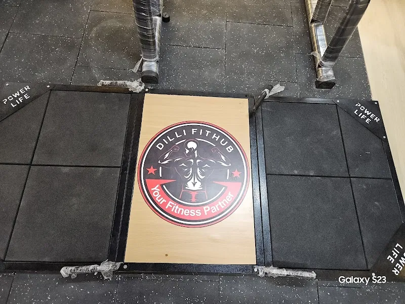 Dilli FitHub Unisex Gym