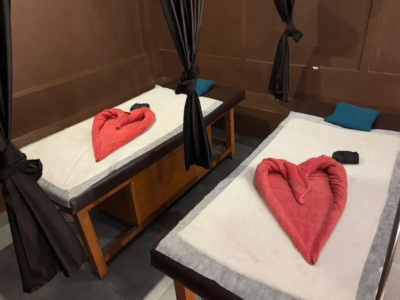 Royal Thai Spa Day Night Outcall Service