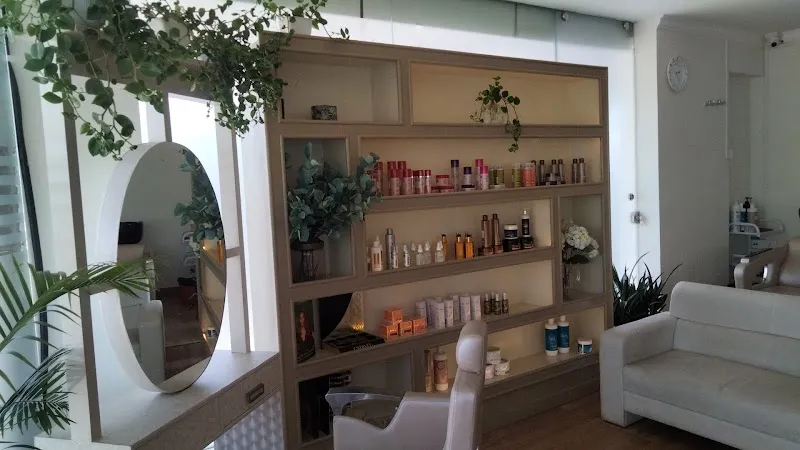 Women's World Salon