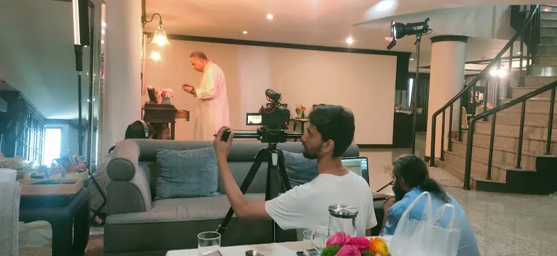CAM ERA MG STUDIOS