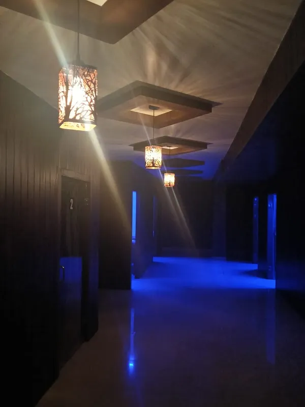 Sukha Lomi Family Spa