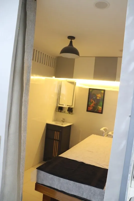 La Vida Unisex Salon – Hair | Beauty | Makeup | Nail Care