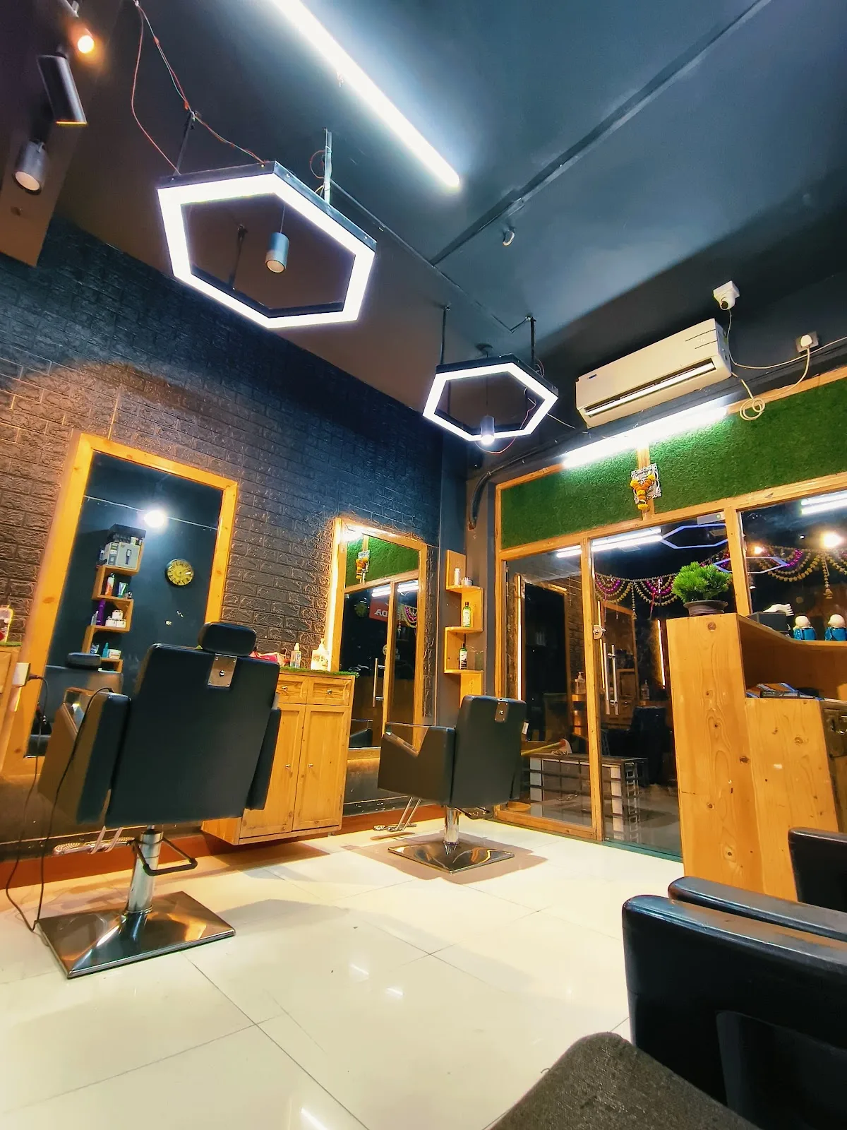 Killing Cutz palghar