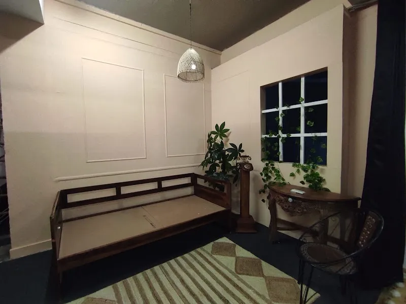 YOUR OWN STUDIO