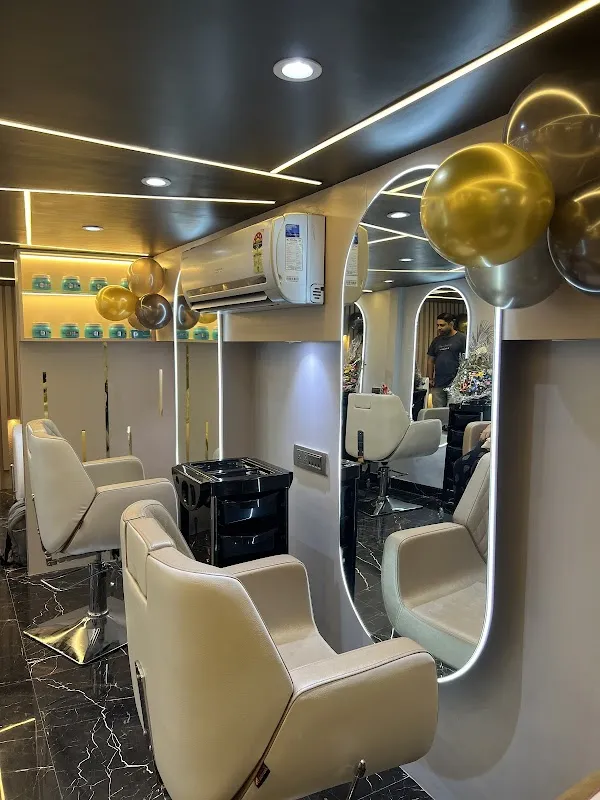 V GLAM SALON