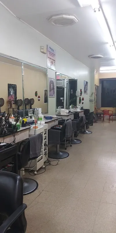 Alfas Fabulous Hair Salon