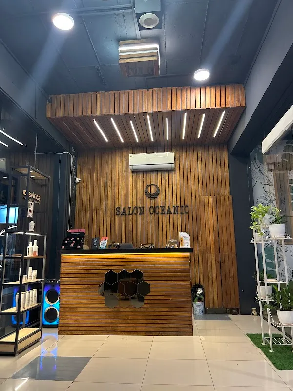 Salon Oceanic