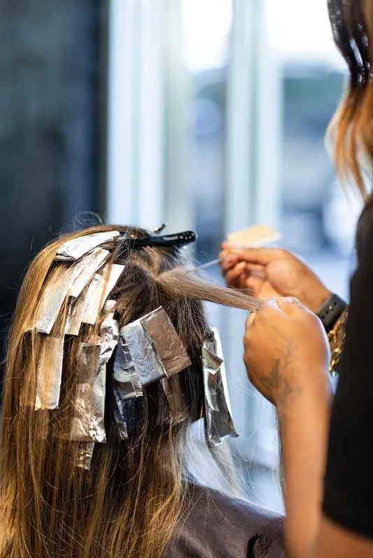 Salon Azure - Alcoa/Maryville