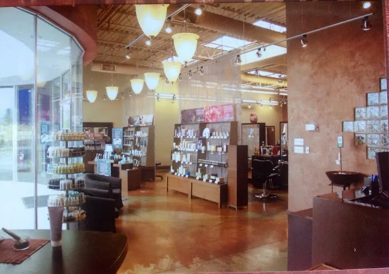 Salon Azure - Alcoa/Maryville