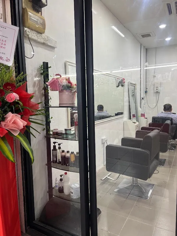 Fiyoni Hair Salon