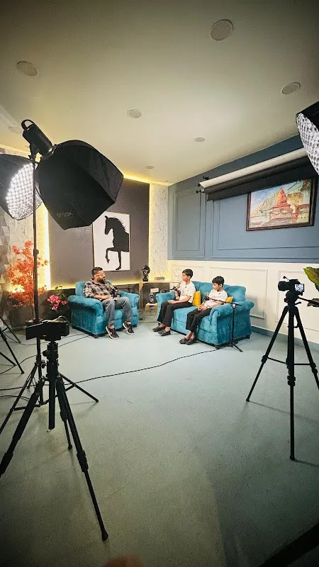The Flying Kite Studios | Podcast Studios Gurugram