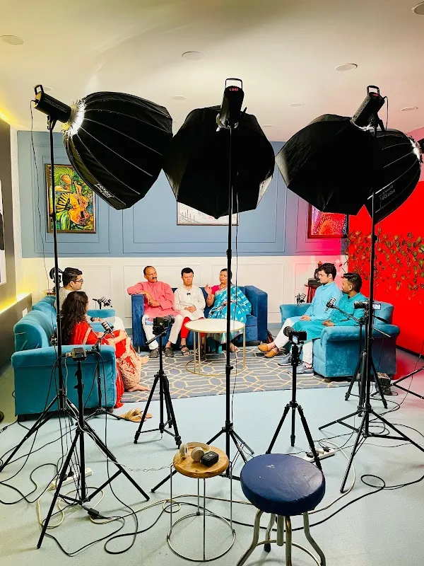 The Flying Kite Studios | Podcast Studios Gurugram