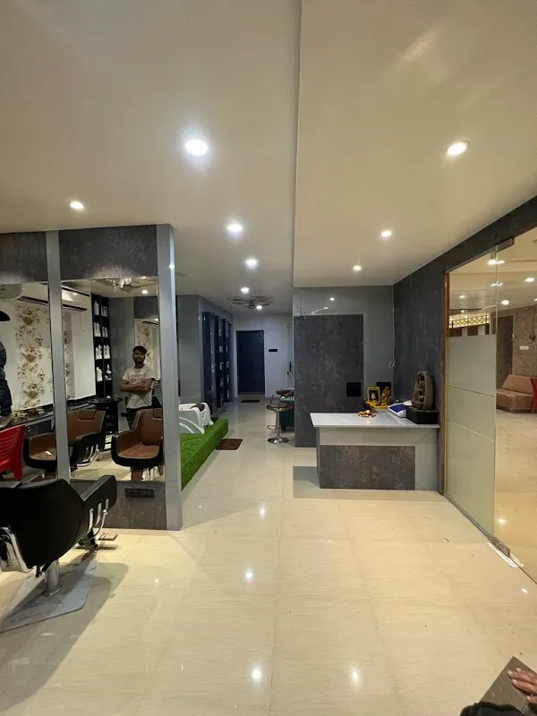 Thakare's Glamzone beauty salon and spa