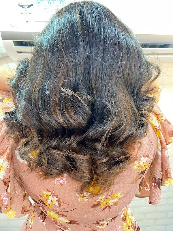 Knot just Hair