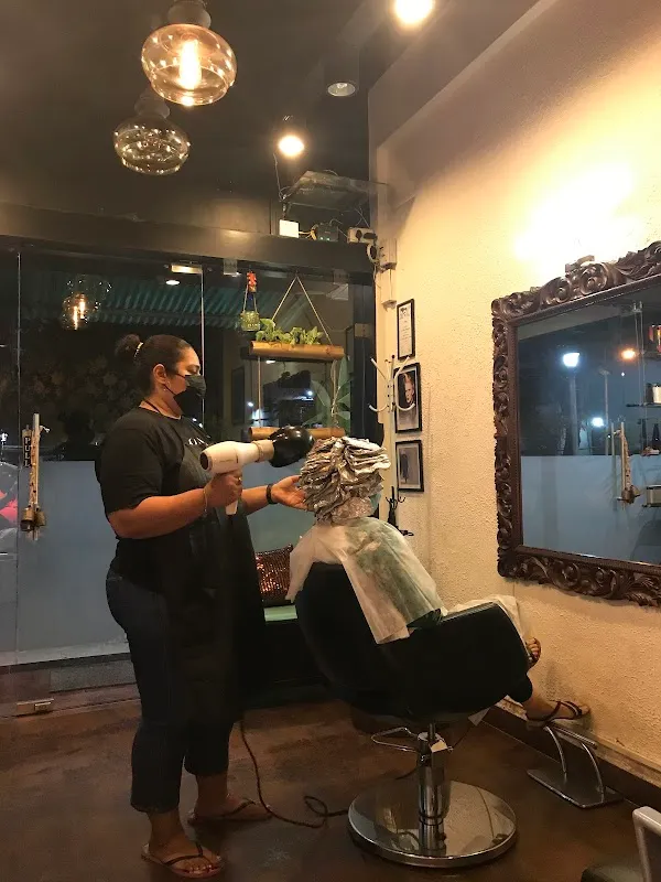 Sahar's Salon - Specialist Hairstylist