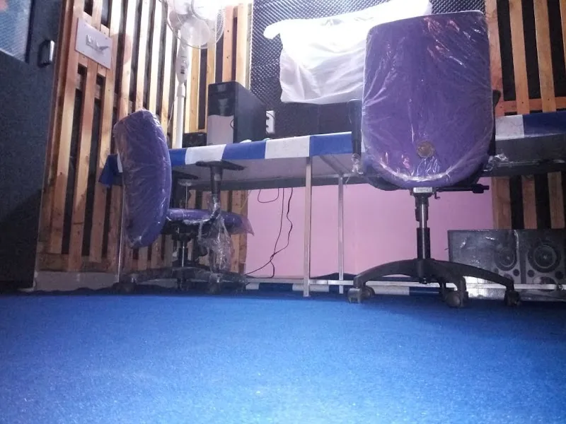 S G STUDIOS