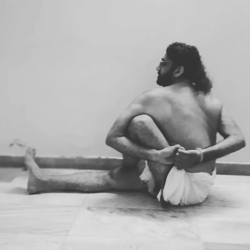 Chintan Yoga trainer