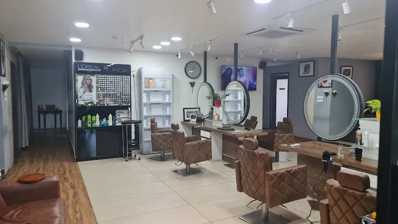MANEO Salon Vijayawada - Best Hair & Beauty Salon in Vijayawada