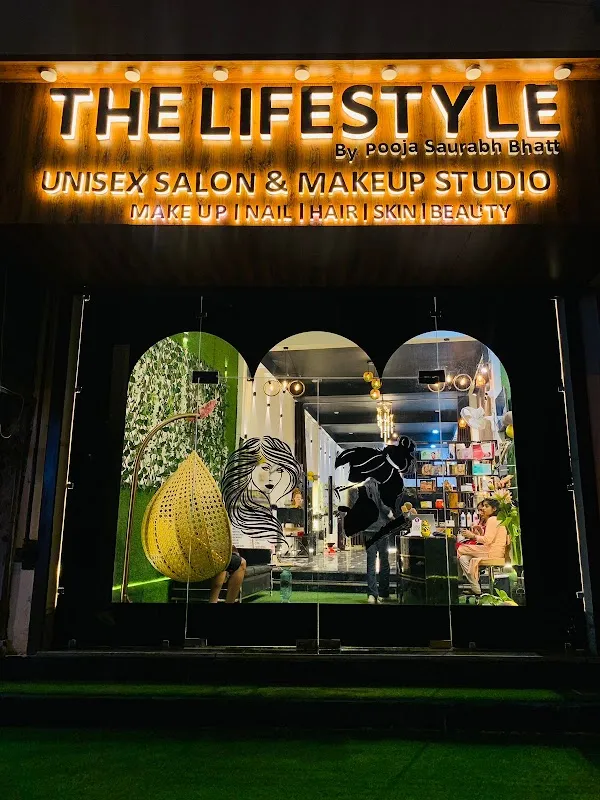 THE LIFESTYLE UNISEX SALON & MAKEUP STUDIO - Bridal Makeup Artist In Dindarpur Extentions
