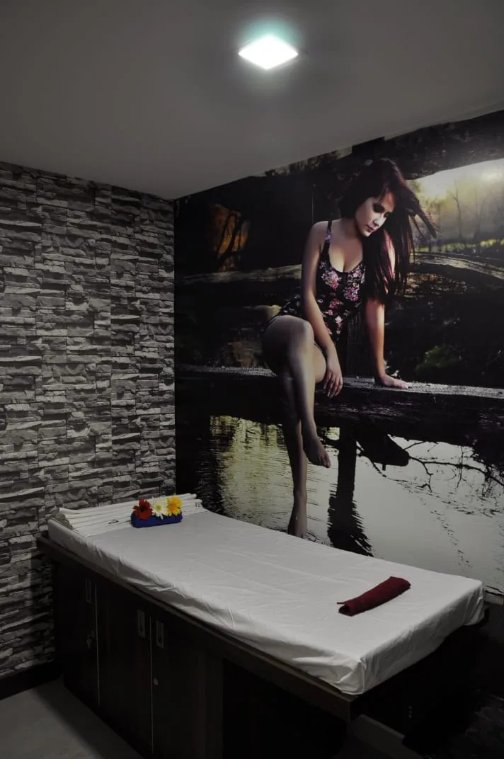 Persona Hair 'N' Beauty Unisex Salon & Academy - HAIR | SKIN | BRIDAL | MAKEUP