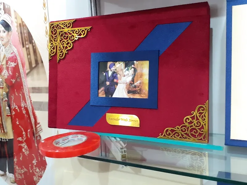 G.L. Digital Colour Lab & Studio