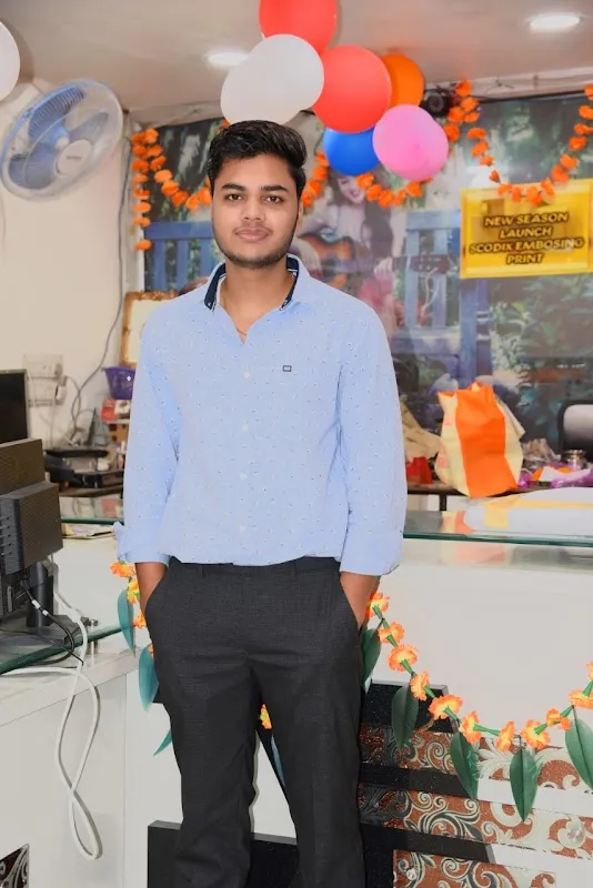 G.L. Digital Colour Lab & Studio