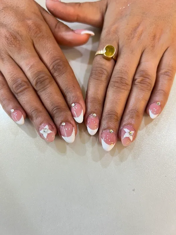 Crystal Makeover Salon Academy