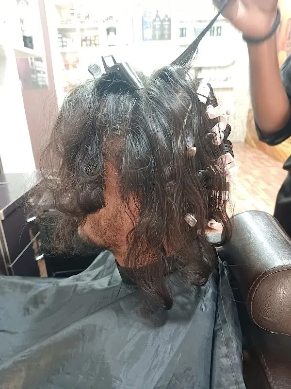 Siren Salon And Academy