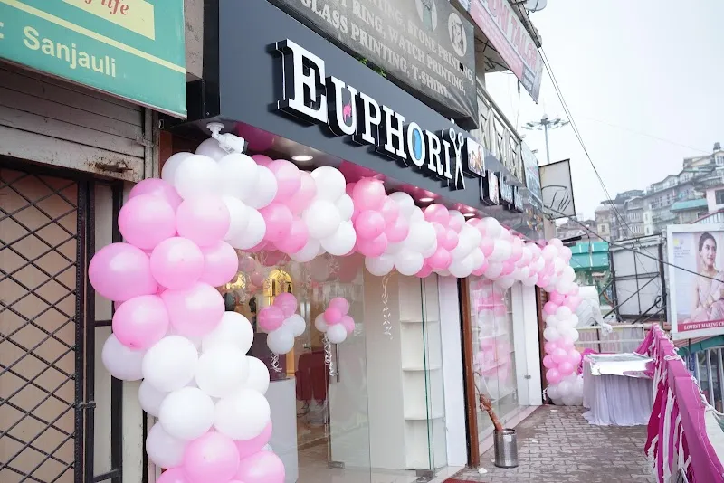 Euphoria Unisex Salon