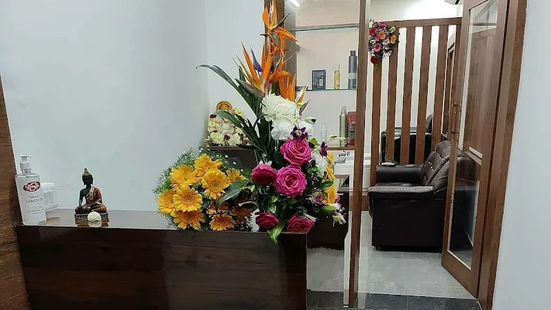 Bloom Unisex Salon