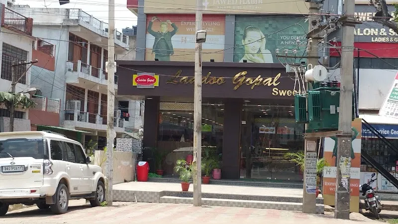 Jawed Habib | Hair Stylist and Beauty Salon in Patna