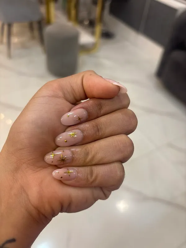 GlamX Salon & Aesthetics