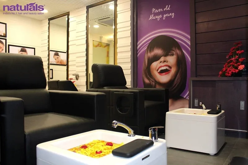 Naturals Salon - Chandanagar