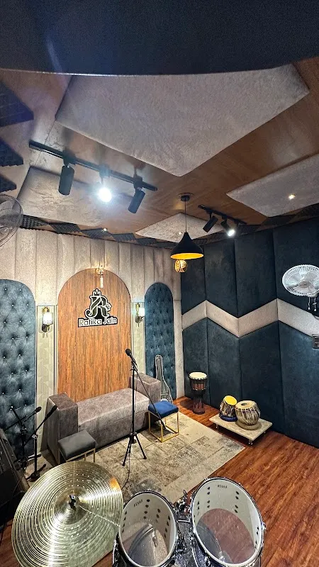 Veeram Studio | Jamming & Music Recording Studio