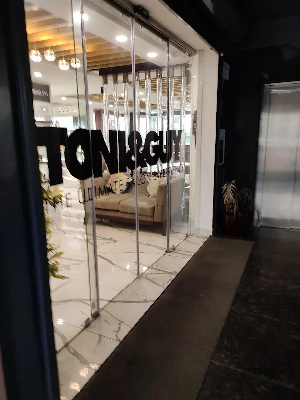 Toni & Guy Dehradun