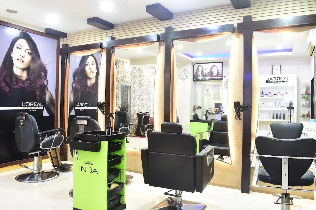 Pinups Hair and Beauty salon