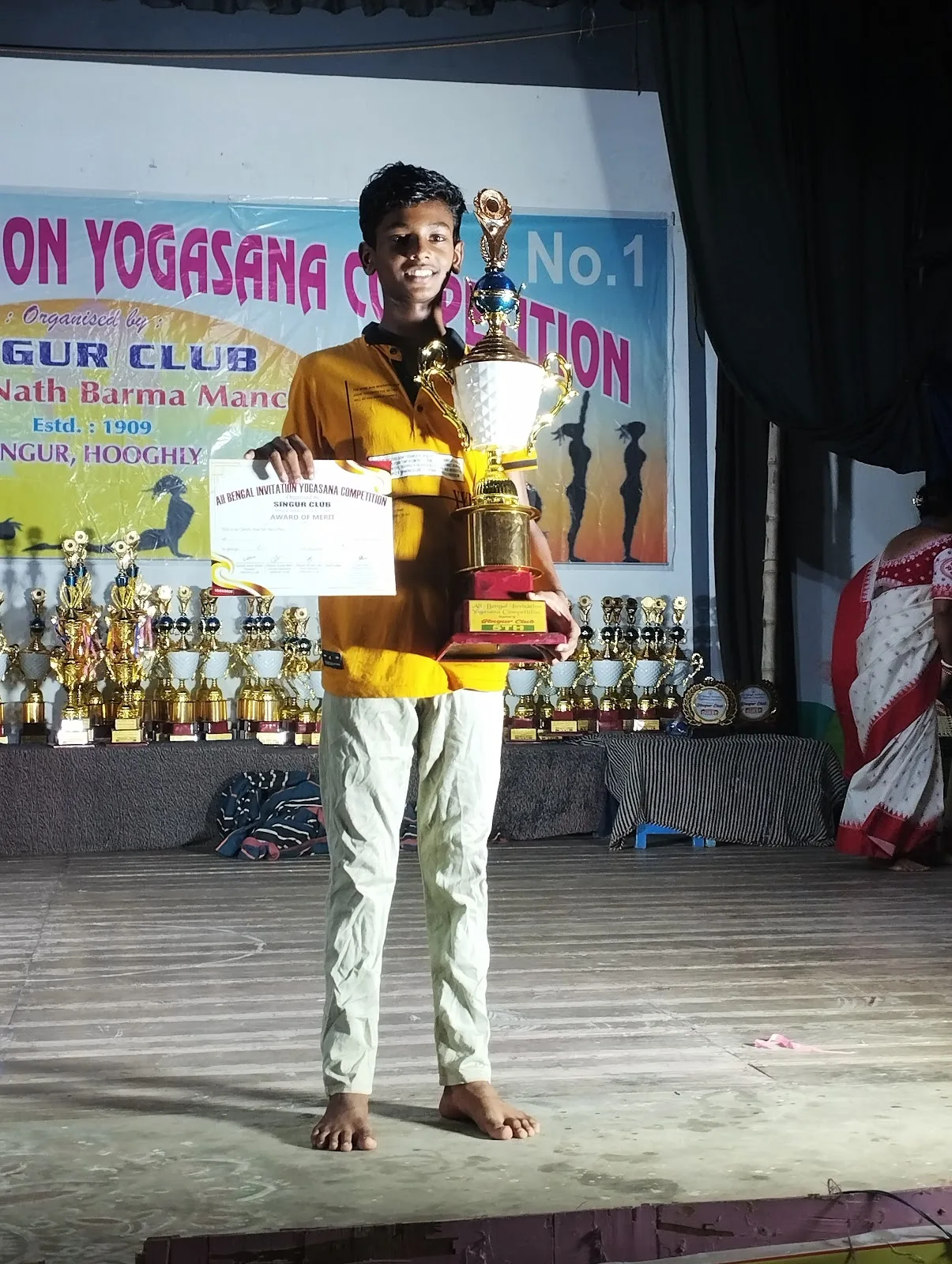 YOGA ACADEMY