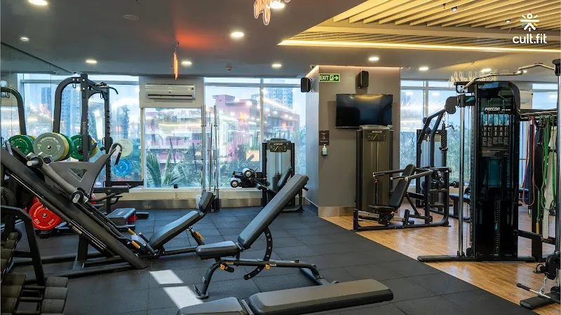 Youmania Fitness - Available on Cult.fit | Best gym in Borivali, Mumbai