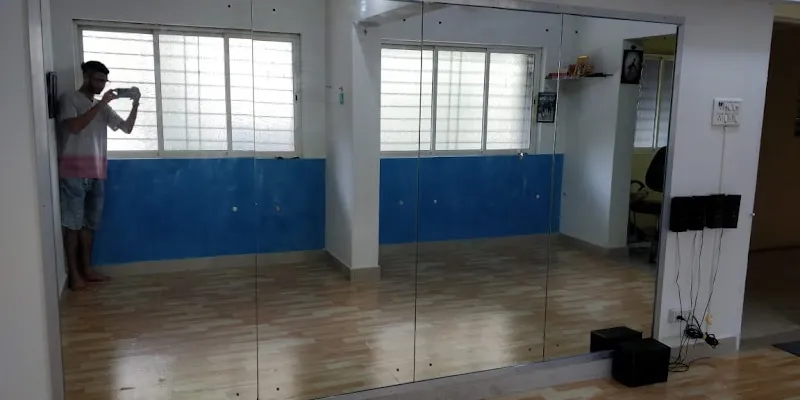 DANCEFIT STUDIO