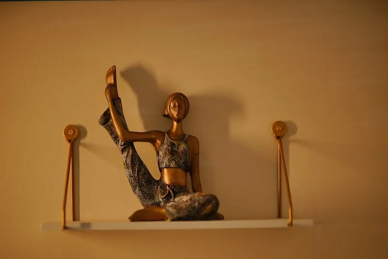 Edhatu yoga studio