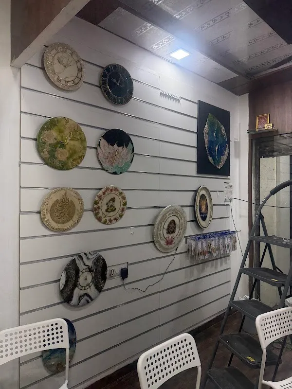Heenas Creatio Art Studio